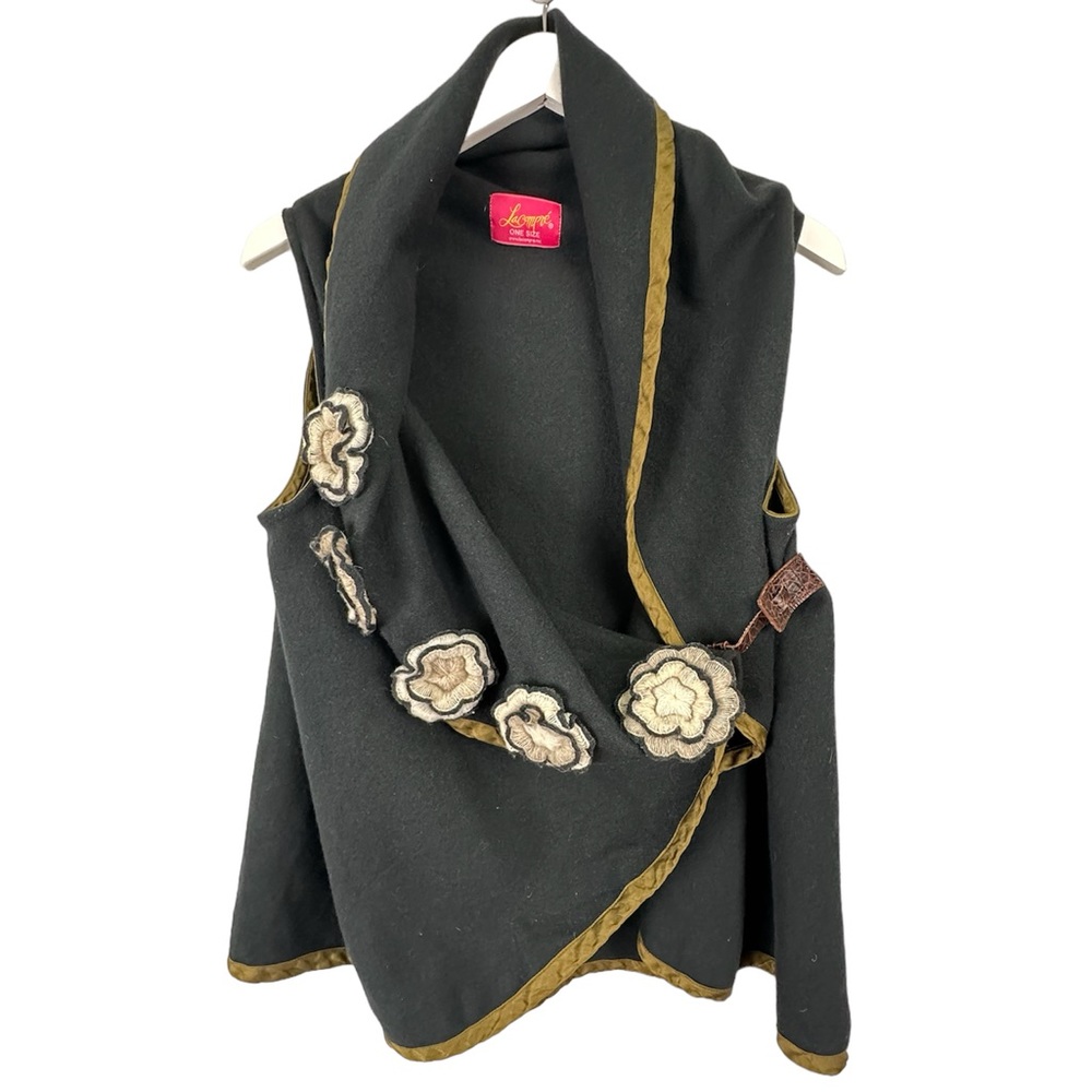 LaCompre Black Floral Unique Vest Shawl One Size